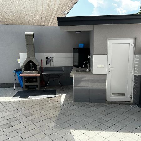 Apartmani Jedro Šilo Eksteriør billede