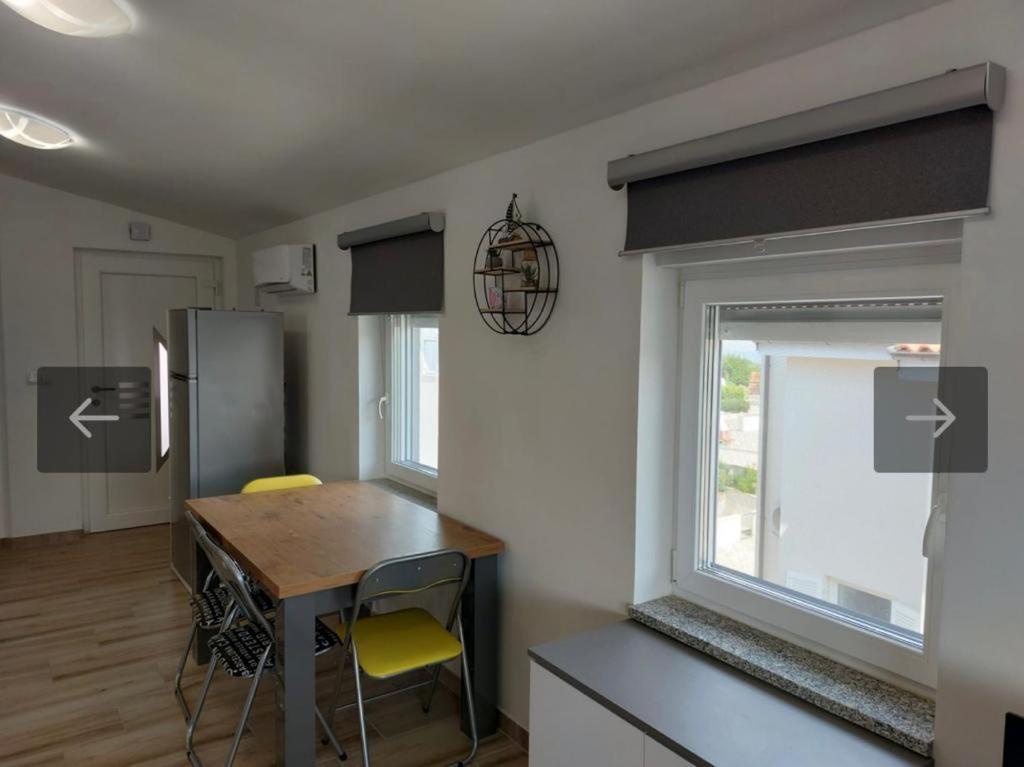 Apartmani Jedro Šilo Eksteriør billede