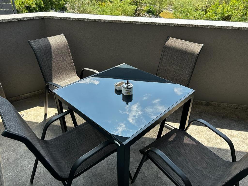 Apartmani Jedro Šilo Eksteriør billede